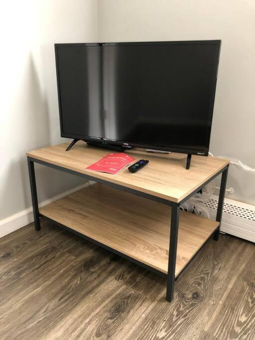 Private 2-Bedroom With Free Parking And Direct Bus To Nyc Manhattan Only 2 Blocks Away Линдън Екстериор снимка